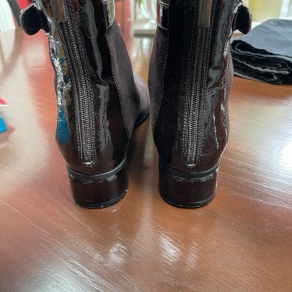 Gorgeous Aquatalia fashion boots-suede and patent leather- size 10 - Picture 10 of 11